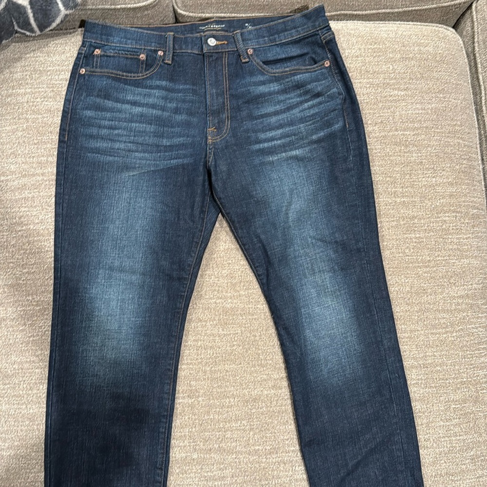Excellent condition Lucky Brand Jeans. Men’s size 36x30. Only worn once.